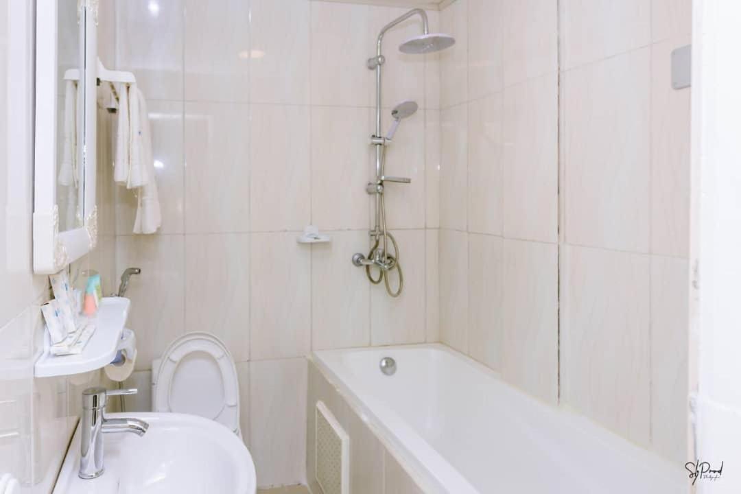 Serena Hotel Duala Zewnętrze zdjęcie